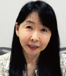 夏苅郁子さん